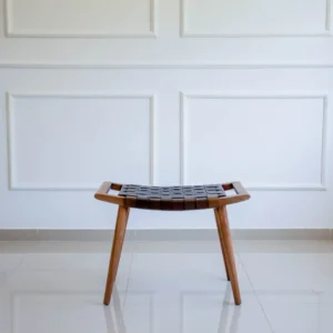 Mueble Pie de cama madera Cuero Deck - SILVINA C 2