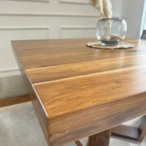 Mesa cuadrada comedor madera Petiribí Gervasoni - SILVINA C 2