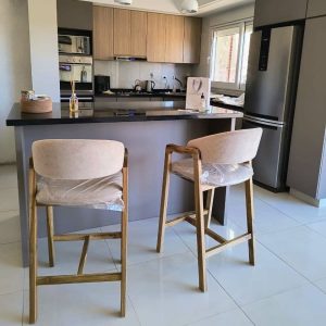 Banqueta alta barra madera Petiribí Alicia - SILVINA C 425