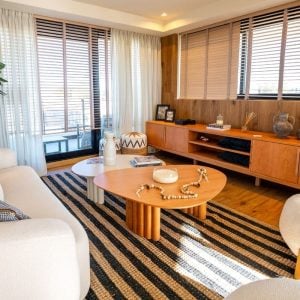 Mesa centro madera varillada ovalada Lenga Zafira - SILVINA C (1)