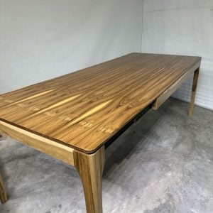 Mesa extensible madera Petiribí Moscú - SILVINA C