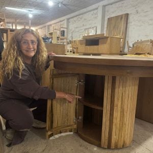 Mesa redonda extensible madera varillada Nativa - SILVINA C 1245